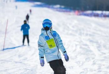 天恒山滑雪一日游【天天发车，多站点上车】
