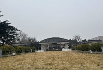 秦始皇兵马俑一日游【8人小团|上门接送|可选丽山园铜车马】【亮点1: 西安三环内区域酒店或民宿上门接送. 让您出行无忧，告别旅游大巴车人多拥挤等待时间过长。】