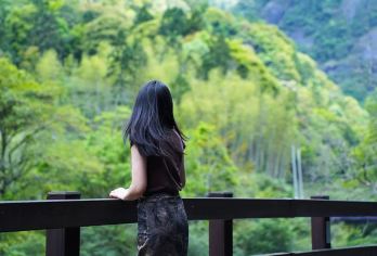 金秋限时特惠·武夷山·月亮湾+青龙大瀑布+风景1号线半日游【2-15人小团，纯玩0购物，靠谱当地有经验司机师傅向导带您发现武夷山国家公园1号线未知的美；】