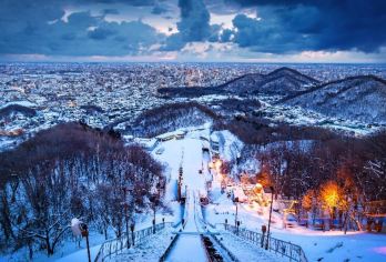 日本北海道+小樽天狗山一日游/行程可调-可定制【专属客服和本地中文司机，一家一团包车】