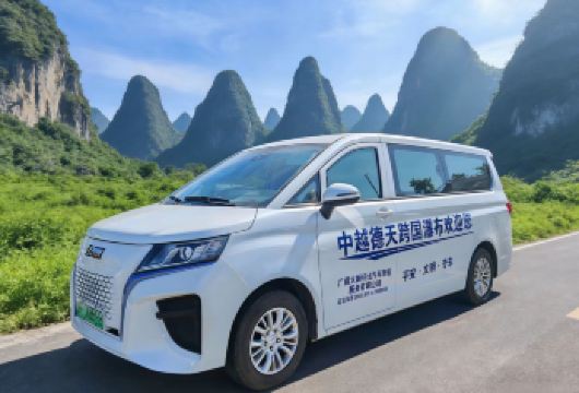 2-8人拼小团|私家团|崇左/南宁起止花山岩画+凭祥友谊关【拒绝推销 拒绝购物 专注当地人吃喝玩乐】