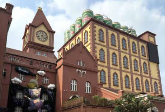 青啤博物馆·乘游船·栈桥赏海鸥·八大关·五四广场一日游【免费品尝纯生和原浆一杯啤酒+啤酒豆一包+送游艇出海船票】