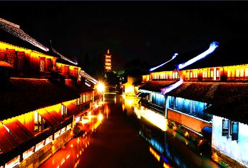 【乌镇+南浔双古镇】东栅+南浔古镇纯玩无购物跟团一日游【优选行程 畅游地标景点，寻国家宝藏，赏世界文化遗产，漫游古街感受此座老城慢时光。】