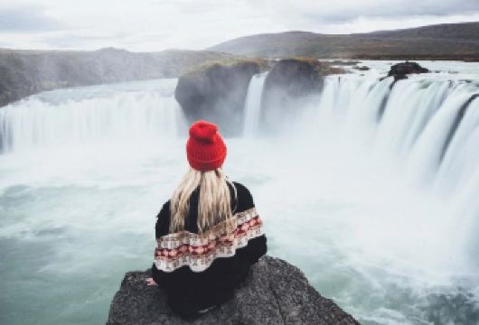 冰岛雷克雅未克市区景点+维迪岛生态路线-包车-精选【专属客服和本地中文司机，一家一团包车】
