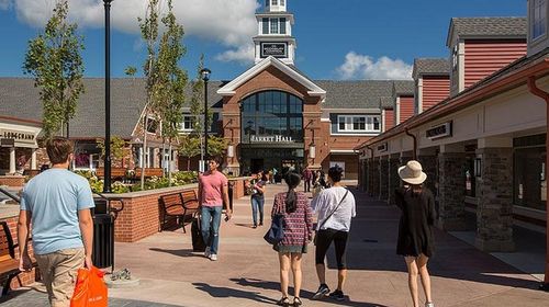 Woodbury Common Premium Outlets Shopping Tour From Manhattan woodbury-common-premium-outlets-shopping-tour-from-manhattan