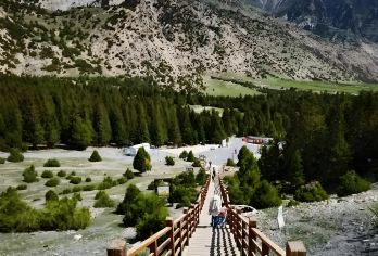 新疆+克州冰川公园一日游【1人即发+无购物+ 低海拔冰川R】【亲子、好友优选天天发团，1人也发团，不卖团不转团，土著自家车队保证品质。让您出游更舒心，游玩儿更省心】