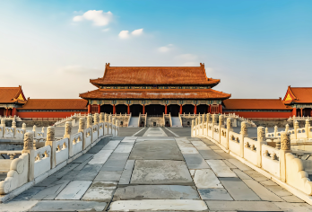 北京英文英语法语，德语，西班牙语俄语葡萄牙语等导游行程可定制【此产品提供导游陪同+讲解服务。您可任选北京精华景点，如故宫、长城、天坛、颐和园等景点。可咨询人工客服】