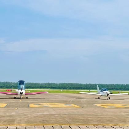 武汉汉南固定翼飞行体验【专业机长+刺激飞行】