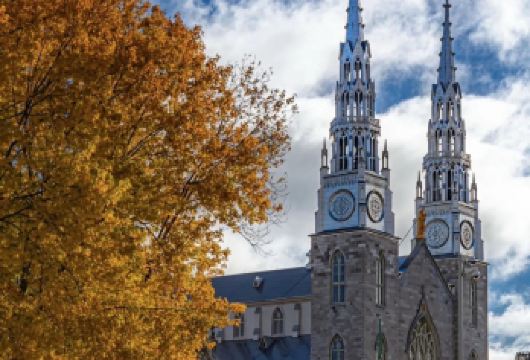 加拿大+渥太华里多运河+总督府一日游/-行程可调-可定制【专属客服和本地中文司机，一家一团包车】