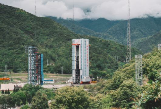 四川西昌卫星发射中心一日游参观| 航天科技探索之旅【[限量人生体验]：亲手触摸真实的火箭残骸】