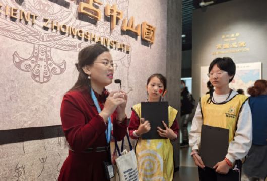 河北博物院半日游【李小白状元研学】私家团不拼团＋亲子必选【[私家团不拼团]无线耳麦 告别嘈杂。开始时间可根据客人抵达时间灵活调整。】