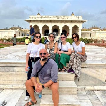 从德里出发：阿格拉一日游，游览泰姬陵和阿格拉堡