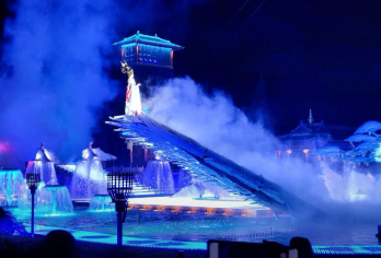 华清宫+香凝池温泉足浴+长恨歌一日游【出票失败全退丨非官方】【赠送华清宫专业人工讲解】