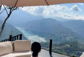 清境漫旅三景.山岚美学～清境农场+天空步道+小瑞士花园一日游【可以附加 英.日.韩.泰.越南.菲律宾.印尼.马来.等多种语言.订购栏目中订购英文.备注栏中告知即可】