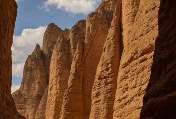 黄河石林一日游看亿万年形成的奇特地貌【电影神话拍摄地】