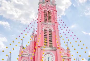 越南胡志明统一宫&圣母大教堂&中央邮局包团一日游【打卡越南统一宫&圣母大教堂&中央邮局&粉红教堂&油 城市场&二层观光户十&际惠步行街&列啡公等】