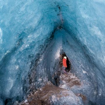 冰岛 瓦特纳冰川斯卡夫山地区冰川徒步+蓝冰洞之旅 含徒步装备