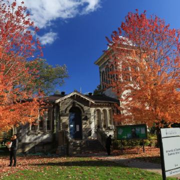 加拿大多伦多出发：安大略湖 +多伦多大学+多伦多群岛一日游