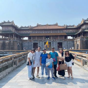 岘港出发：顺化皇城、天姥寺与启定皇陵日游