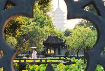 苏州博物馆+拙政园+狮子林一日游【2-10人团+深度讲解】【[品质保障]优选商品，品质拒绝购物 、无自费】