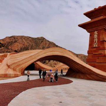 水墨丹霞+中山桥+金城关文化街+黄河游轮+省博讲解（多套餐）