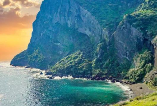 凯蒂猫乐园+绿茶博物馆+涯月海岸路+涯月咖啡厅一日游【包车】【本产品为中文司机专车，包含往返参观及用餐时间。】