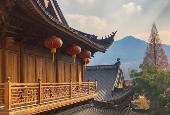 杭州英文英语，日语韩语，泰语等多语种导游，线路可定制【此产品仅提供导游陪同+讲解服务。行程可根据您的意愿定制行程，可咨询客服】