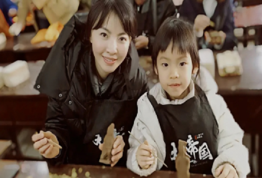 “大咖说”西安秦始皇帝陵博物院(兵马俑)讲解【含市区接送车】【[5小时互动讲解]大咖老师都是历史文化发烧友，10年+讲解经验，老人小孩都能听懂】