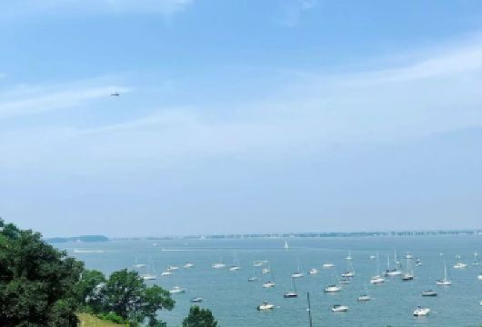 美国布鲁克林大桥+冷泉港+蒙托克+长岛一日游【中文定制包车】【尊享一对一高端行程定制，豪华包车专属礼遇，专业旅行顾问24小时恭候垂询。】