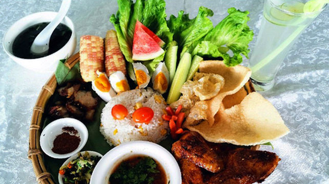 西双版纳热带雨林国家公园望天树景区 水陆空套票 一日游 上门接 每人美味克木人簸箕饭 可选山地车 线路推荐 携程玩乐