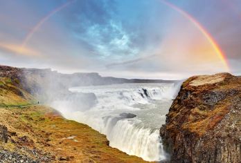 黄金圈+蓝色秘境瀑布+火口湖一日游【18人小巴团/市区接送】【雷克雅未克市区接送上下团，省心省力，轻松出行！拒绝50人+大团，舒适度up，超高性价比~】