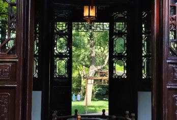 拙政园含门票深度讲解+姑苏水上游+盘门+吴宫御宴【宜春盛宴】【跟随我们的脚步，感受苏州的历史文化底蕴。】