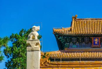 【10人小团】北京十三陵&定陵+中外司导专车服务&轻松畅游【[行程专享]全程独立专车，不拼陌生人，自由掌控节奏！】