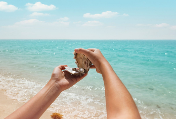 拉斯海马/哈伊马角珍珠农场体验【门票含乘船游览珍珠屋，体验海洋魅力，深入导览珍珠养殖奥秘。】