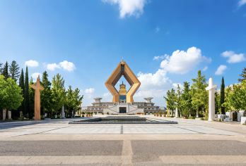 宝鸡法门文化景区+乾陵+茂陵博物馆定制包车游【纯玩亲子游】【订制纯玩包车，免费策划行程，提供导游服务 代预约门票 亲子游】