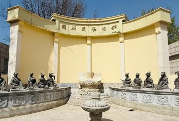 圆明园半日活动【2-15人小团+深度讲解】【[品质保障]优选商品，品质拒绝购物】