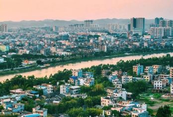 广西钦州老街+七十二径+犀丽湾+三娘湾一日游可英文服务【可提供英文及小语种导游服务-往返接送-可选导游-可代订门票】