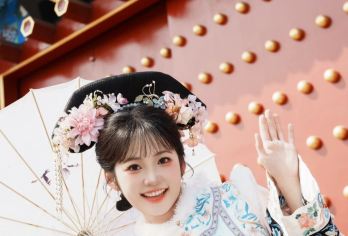 沈阳故宫+张学良旧居+赵一荻半日游【门票+2.5H专业讲解】【[专业导游]专业导游多年讲解经验，懂历史，会聊天，拍的了美拍，的了短视频】