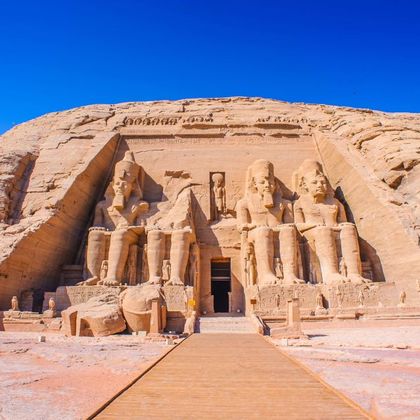 埃及阿斯旺阿布辛贝勒神庙一日游