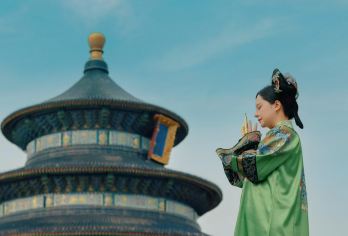 天坛+景山公园+圆明园【含门票午餐+五环内接+送升旗】【0购物，不进任何购物店】