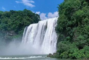 黄果树一日游【2-8人独立团/上门接送/司机兼向导/无导游】【[2-8人内精品小团]远离大团，轻松出行，/24小时管家服务，师傅上门接送，自由旅行】