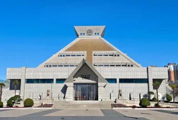 河南博物院一日游精讲【含门票丨深度专业人工讲解丨无线耳麦】【[精选文物]精心策划的讲解主题，深入浅出尊重还原真是历史！】