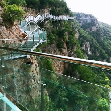 云台山+红石峡+凤凰岭【挑战U型玻璃栈道+含60元景交】