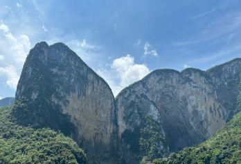 恩施大清江一日游【湖北省文旅推荐官向红新重磅推荐/品质纯玩】【我们会像子路守护孔子周游列国一样守护着旅途中的您】