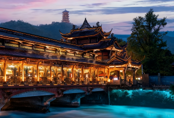 【可选蓝眼泪夜景】都江堰景区+青城山一日游·三环内上门接早【[安心游]境内累计接待人数超10万人，匠心打造，值得信赖；】