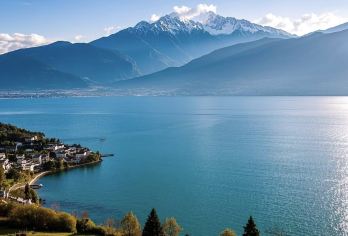 大理：大理古城+洱海+喜洲古镇+双廊古镇 环海一日游 G【全程中文/英文/俄语/小语种服务，沟通无障碍，景点可调,多种车型可选】