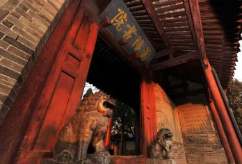 少林寺+嵩阳书院+中岳庙【独立包车、上门接送、多选车型】【上门接送解决您的交通问题，让您轻松出游！】