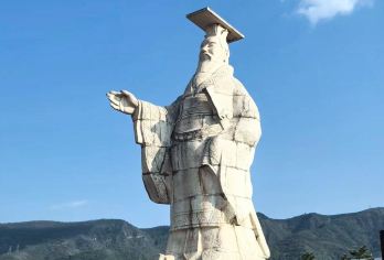 兵马俑+丽山园+华清宫◆8-15人小团◆独立讲解◆文创冰箱贴【◆[丽山园]“石铠甲坑”； “百戏俑”； “文官俑”不同于兵马俑1/2/3号坑的独特观感~】