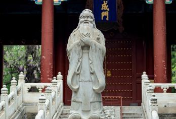 孔庙国子监导游讲解【一家一团人工深度导游讲解】【[品质保证]:纯玩品质，全程无购物无自费，真正的安心游】