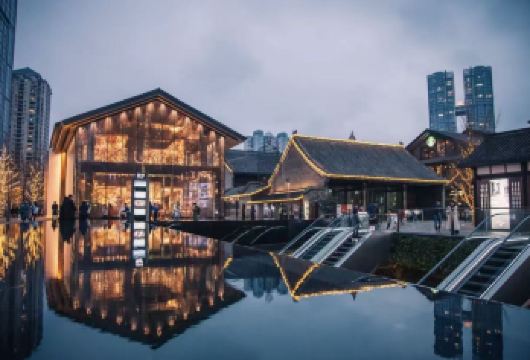四川成都武地祠+锦里古街+广东会馆+李家钰故居+文殊院一日游【高效游览，轻松享受成都特色文化之旅。】